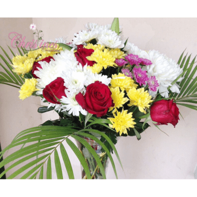 chrysanthemum and rose bouquet